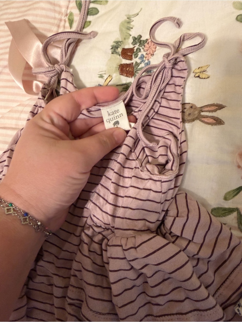 Kate Quinn bubble bundle - Picture 2 of 3